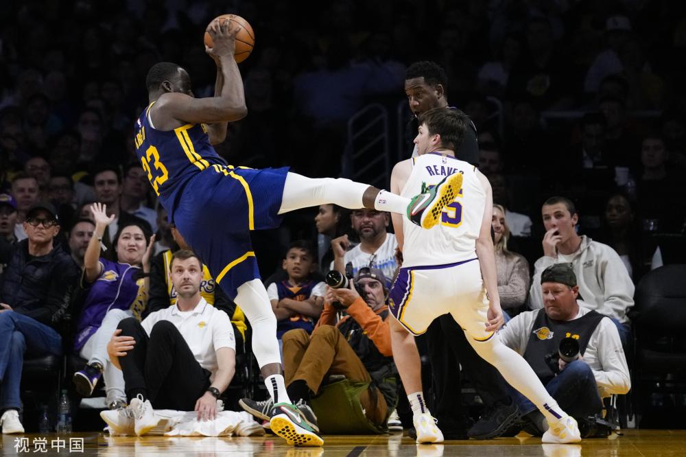 球队在首轮 球队在首轮