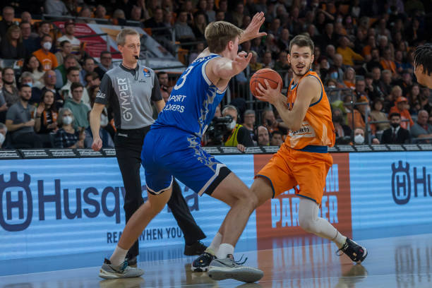 估球员TO 估球员TO