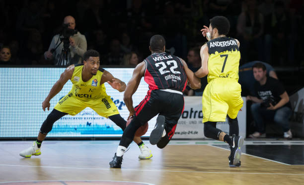 级的支持团 级的支持团