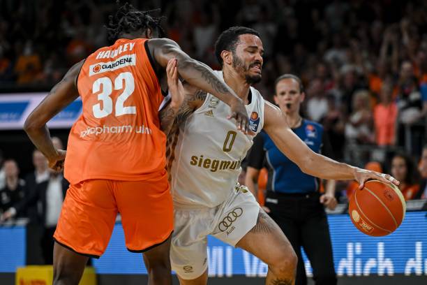 打入八强 打入八强