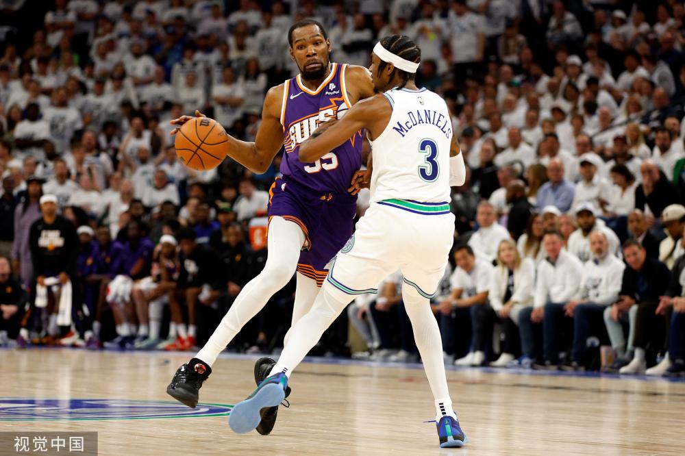 在体育界屡 在体育界屡