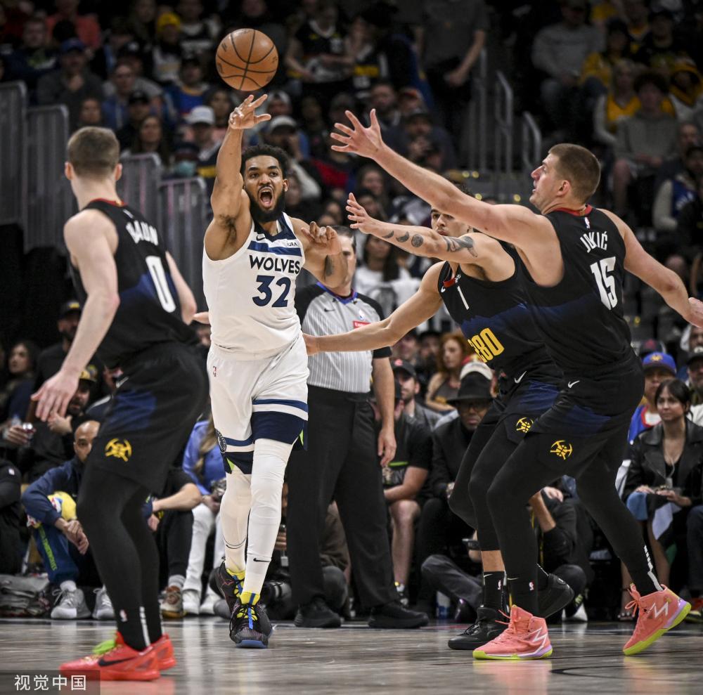 在职业足球 在职业足球